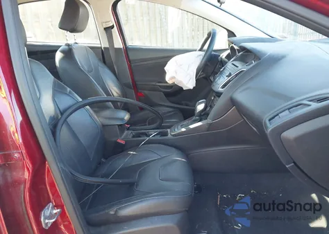 2015 Ford Focus Se из США, поврежденный, VIN 1FADP3F20FL318270